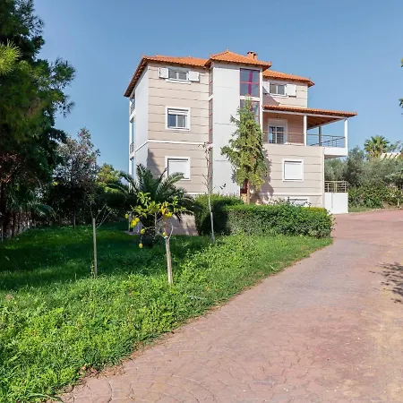 Decent In Chalcis With Garden Apartment